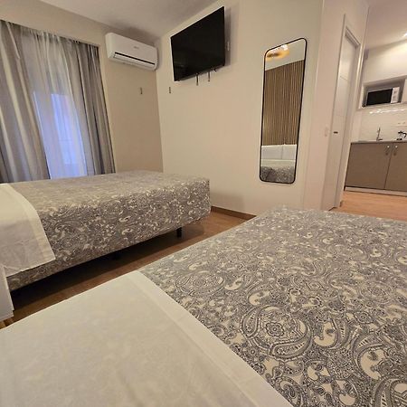 Hostal A Nuestra Senora de La Paloma Madrid Exterior foto